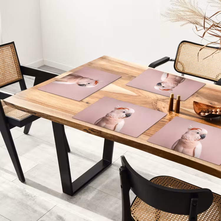 Kaketoe - Portret - Roze Placemat vinyl groot -zzsfeer4_Kitchenyeah-website