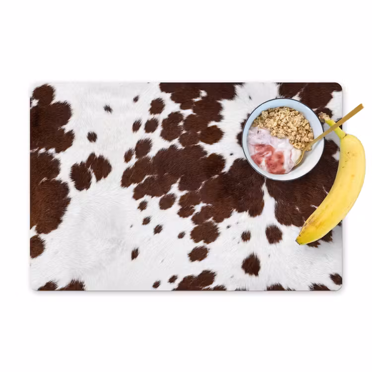 Koeienhuid - Klassiek - Bruin Placemat vinyl groot -zzzproduct_Kitchenyeah-website