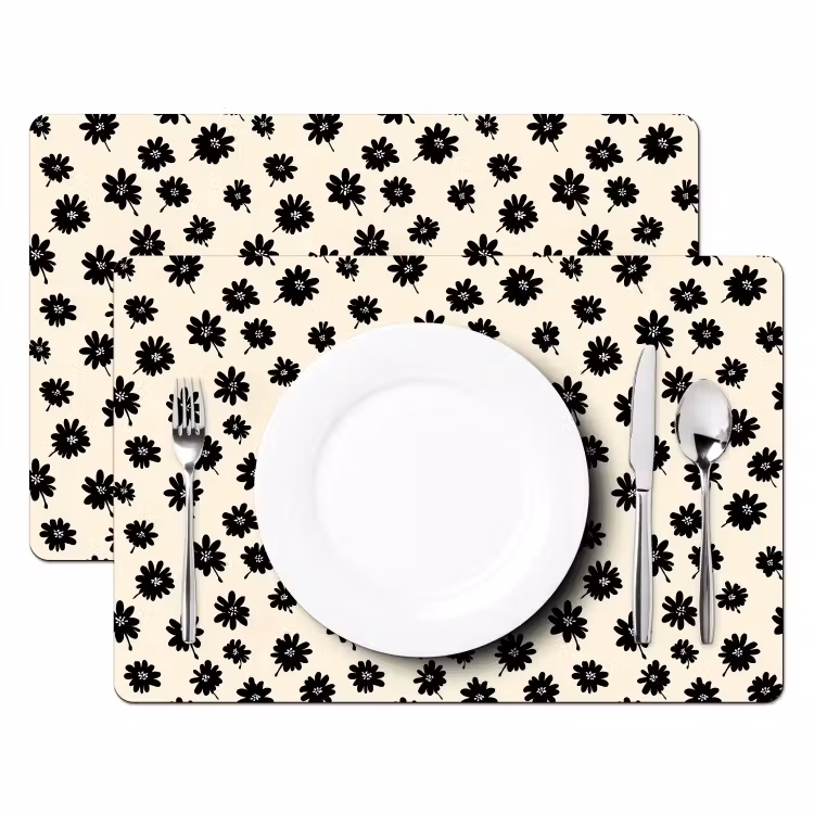 Madeliefjes - Grafisch - Zwart - Beige Placemat vinyl groot 368 -zzsfeer2_Kitchenyeah-website