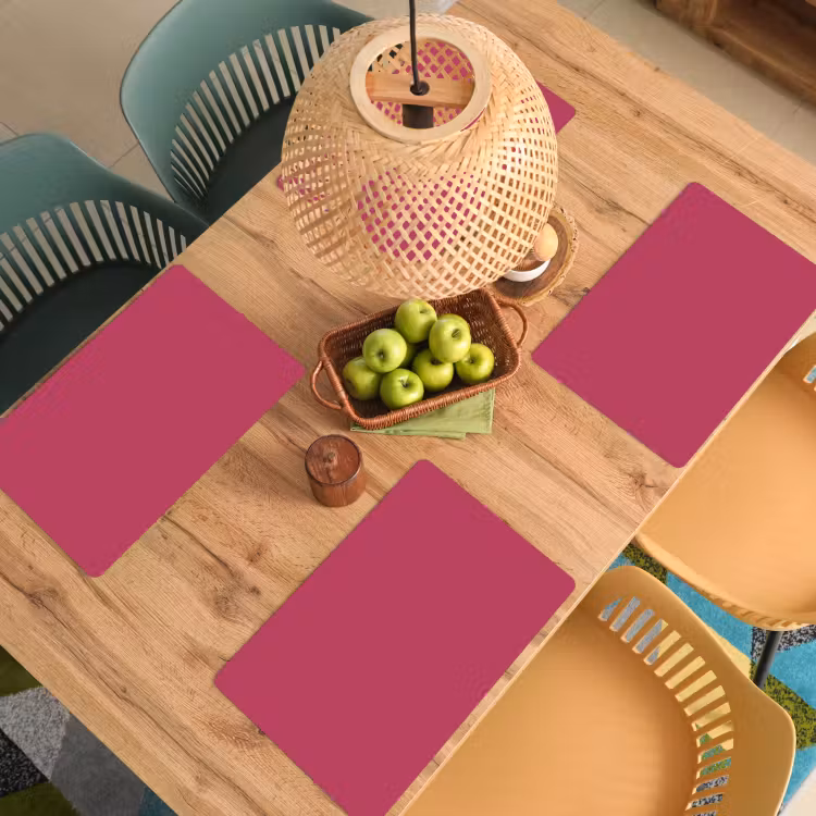 Deep - Berry - Rood Placemat vinyl groot 368 -zzsfeer5_Kitchenyeah-website