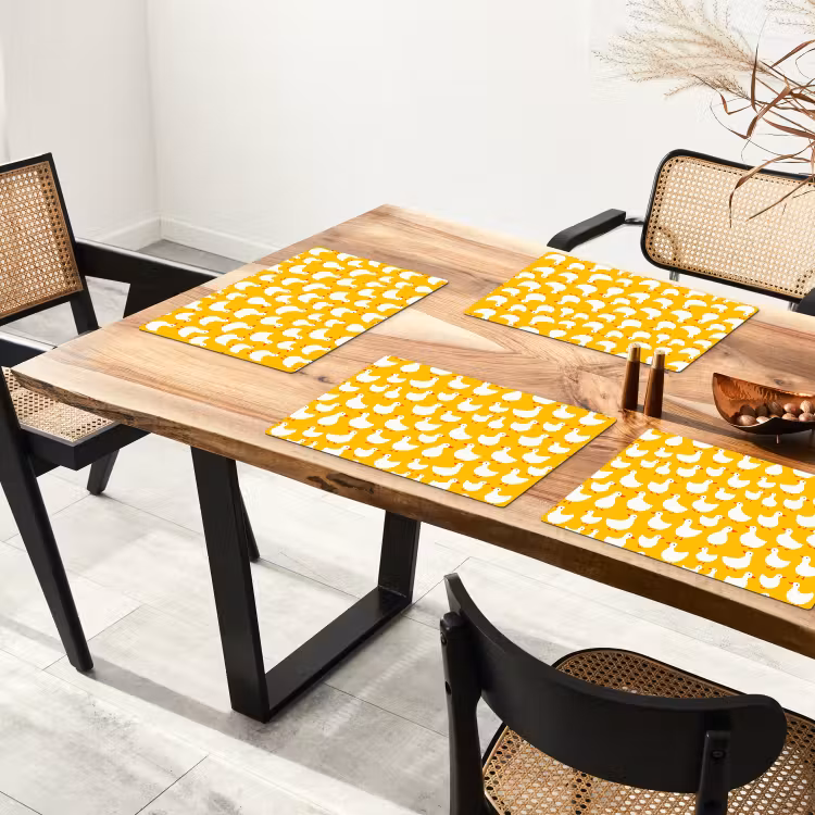 Eendjes - Patroon - Geel Placemat vinyl groot 368 -zzsfeer4_Kitchenyeah-website