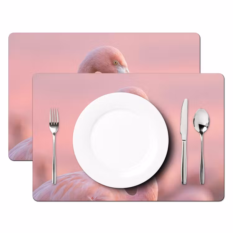 Flamingo - Portret - Roze Placemat vinyl groot -zzsfeer2_Kitchenyeah-website