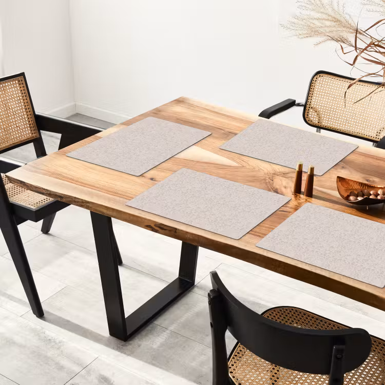 Bloemen - Bladeren - Licht - Taupe Placemat vinyl groot 368 -zzsfeer4_Kitchenyeah-website