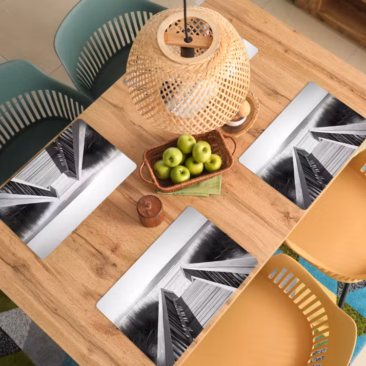 Loopbrug - Hout - Strand - Zee Placemat vinyl groot -zzsfeer5_Kitchenyeah-website