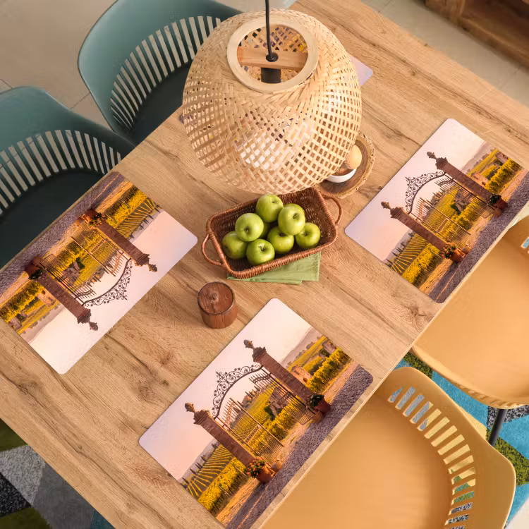 Poort - Landschap - Platteland - Zonlicht - Warm Placemat vinyl groot -zzsfeer5_Kitchenyeah-website