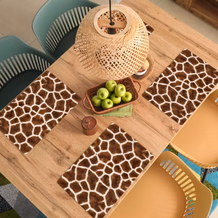 Giraf - Vacht - Klassiek - Bruin Placemat vinyl groot -zzsfeer5_Kitchenyeah-website