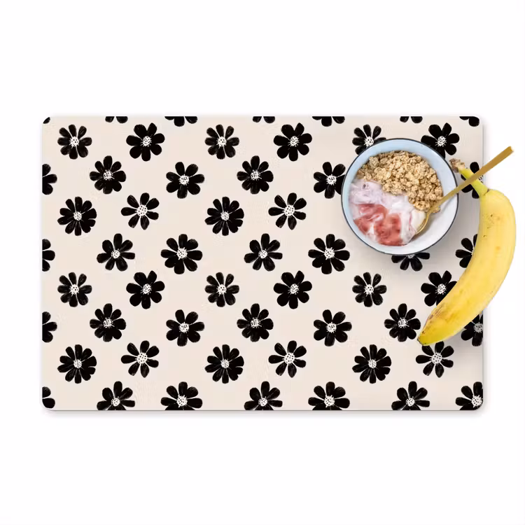 Grafisch - Madeliefjes - Zwart - Beige Placemat vinyl groot 368 -zzzproduct_Kitchenyeah-website