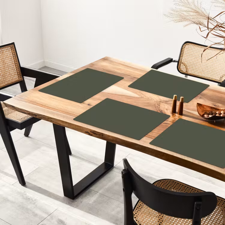 Groen - Effen kleur - Olijfgroen Placemat vinyl groot 368 -zzsfeer4_Kitchenyeah-website