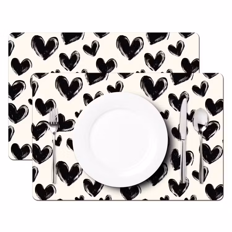 Hartjes - Patroon - Zwart Placemat vinyl groot 368 -zzsfeer2_Kitchenyeah-website