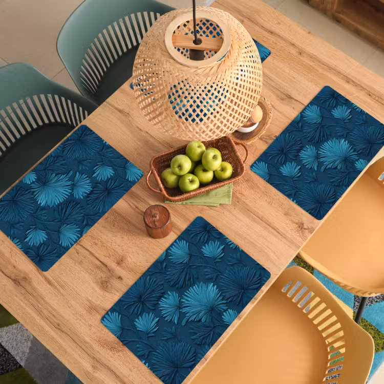 Bladeren - Reliëf - Patroon - Oceaanblauw - Modern Placemat vinyl groot 368 -zzsfeer5_Kitchenyeah-website