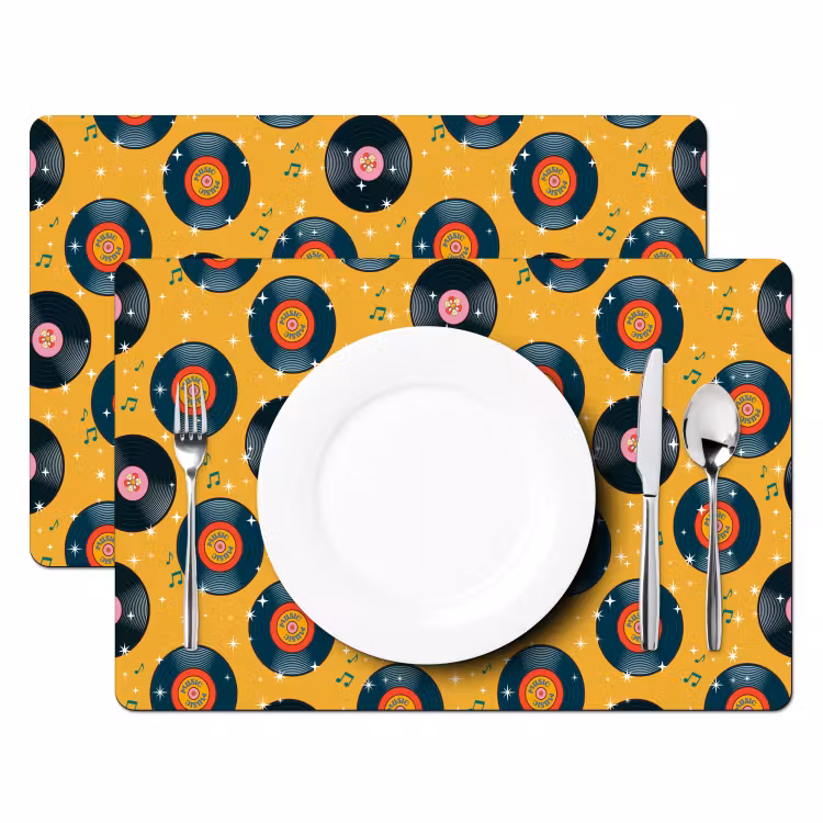 Muziek - Patroon - Geel Placemat vinyl groot 368 -zzsfeer2_Kitchenyeah-website
