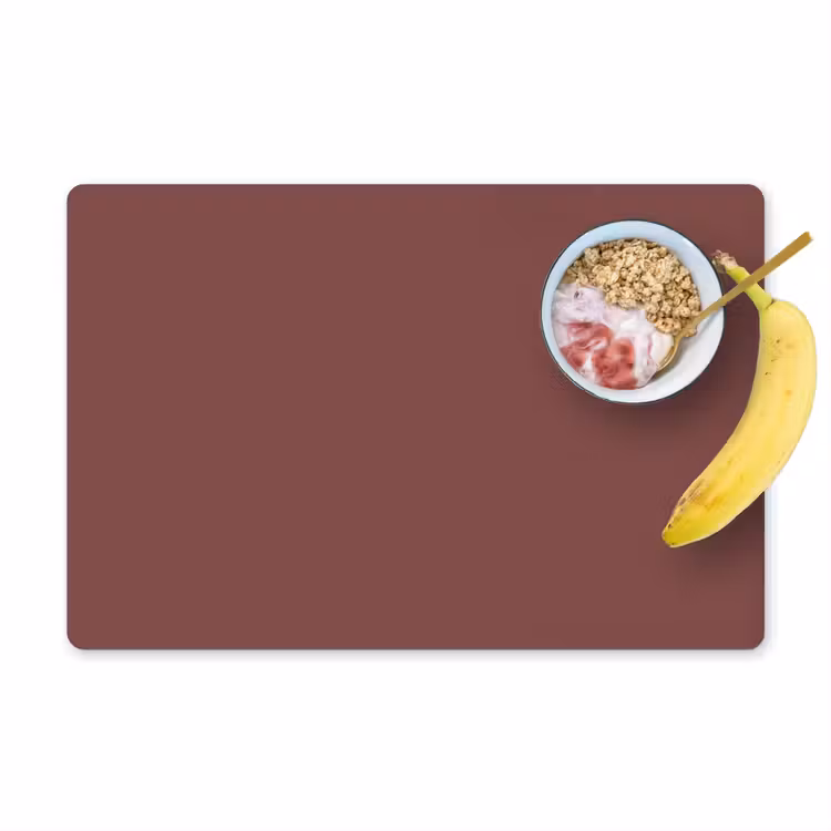 Muted - Raisin - Rood Placemat vinyl groot 368 -zzzproduct_Kitchenyeah-website