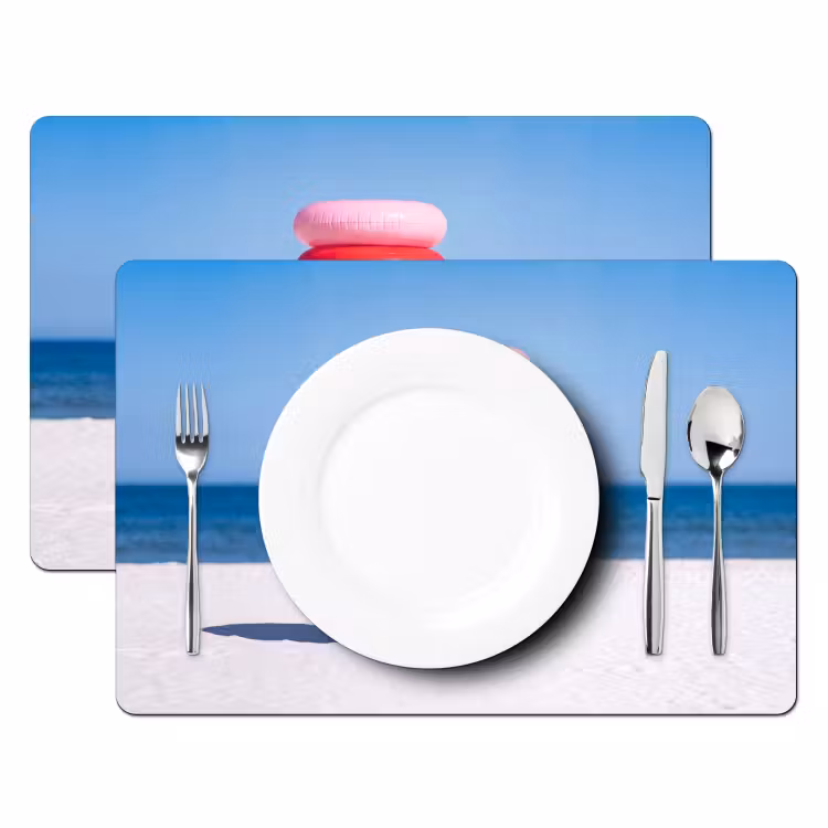 Mensen - Strand - Zomer - Recreatie - Kleurrijk Placemat vinyl groot -zzsfeer2_Kitchenyeah-website