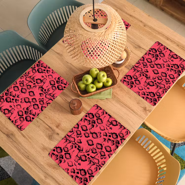 Roze - Slang - Motief Placemat vinyl groot 368 -zzsfeer5_Kitchenyeah-website