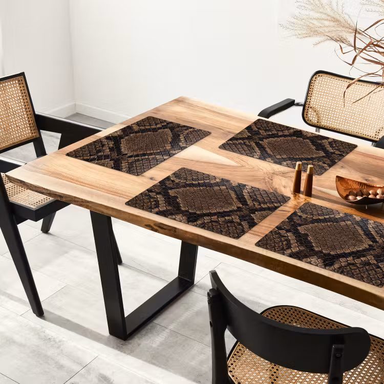 Python - Schubben - Brons Placemat vinyl groot -zzsfeer4_Kitchenyeah-website