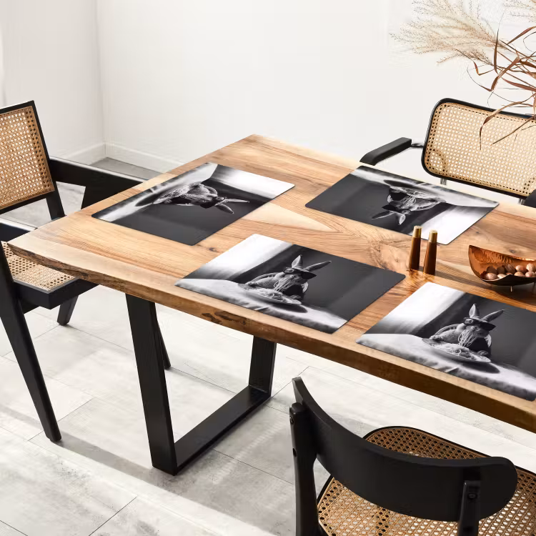 Konijn - Bunny - Zonnebril - Tafelkleed - Pasta - Schattig Placemat vinyl groot -zzsfeer4_Kitchenyeah-website