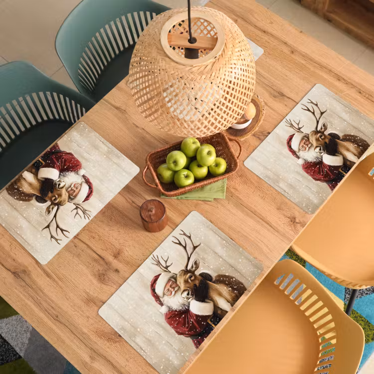 Kerstman - Rendier - Sneeuw - Kleurrijk Placemat vinyl groot -zzsfeer5_Kitchenyeah-website
