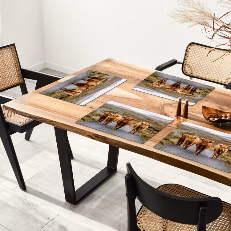 Schotse Hooglanders - Weg - Landschap - Kudde Placemat vinyl groot -zzsfeer4_Kitchenyeah-website