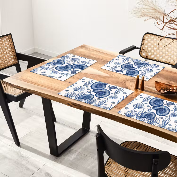 Schelp - Spiraal - Zeeleven - Aquarel - Blauw Placemat vinyl groot -zzsfeer4_Kitchenyeah-website
