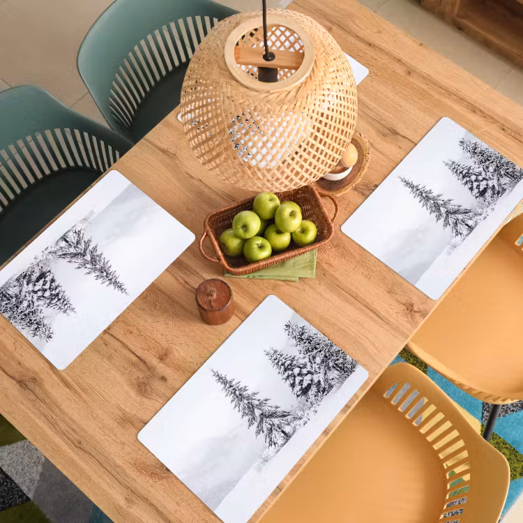 Fijnsparren - Sneeuw - Winter - Landschap - Stilte Placemat vinyl groot -zzsfeer5_Kitchenyeah-website