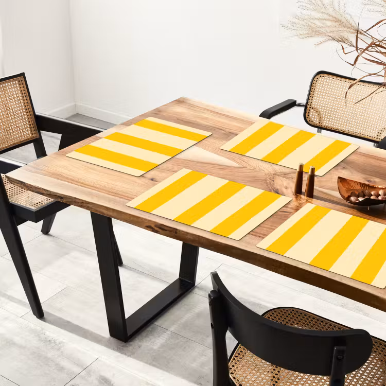 Strepen - Klassiek - Geel Placemat vinyl groot 368 -zzsfeer4_Kitchenyeah-website