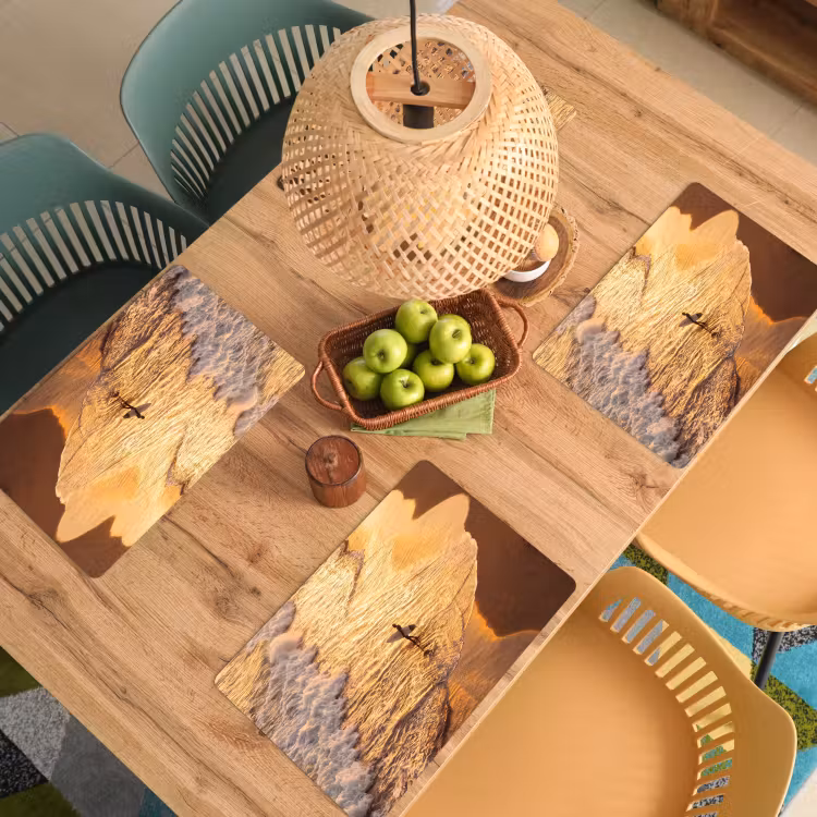 Surfer - Strand - Zonsondergang - Oceaan - Goud Placemat vinyl groot -zzsfeer5_Kitchenyeah-website