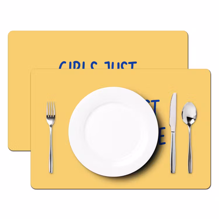 Tekst - Zon - Zomer - Modern - Geel Placemat vinyl groot -zzsfeer2_Kitchenyeah-website