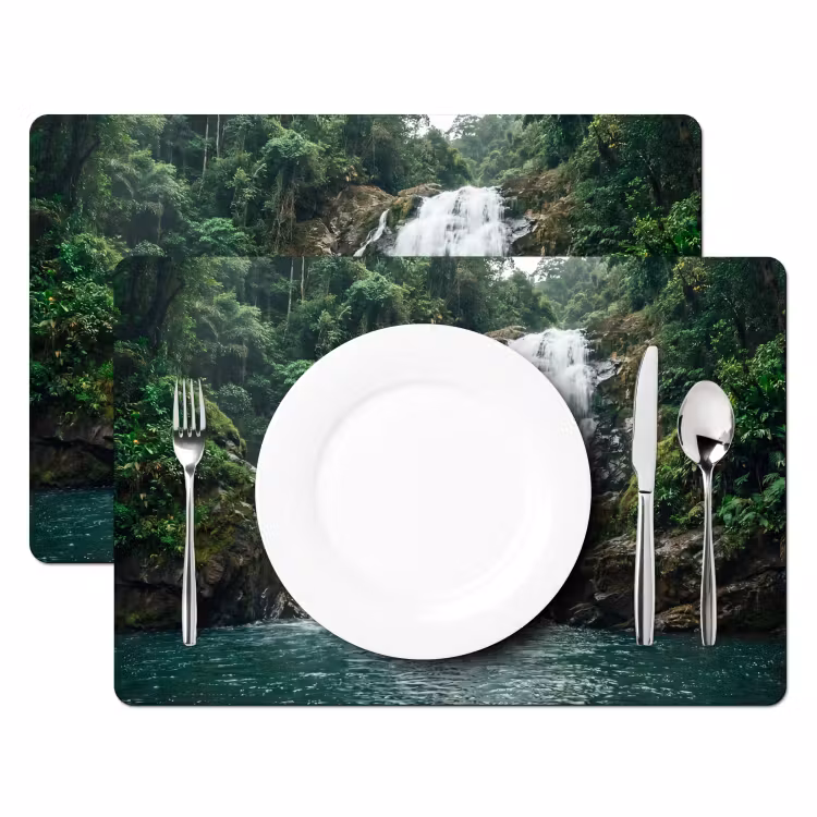 Waterval - Bos - Natuur - Groen Placemat vinyl groot -zzsfeer2_Kitchenyeah-website