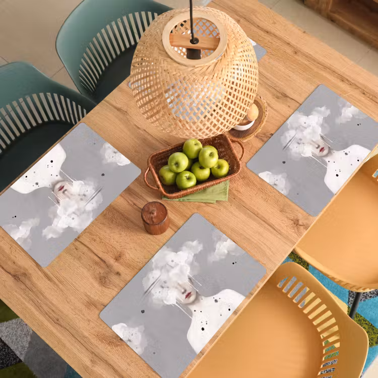 Vrouw - Wolk - Grijs Placemat vinyl groot -zzsfeer5_Kitchenyeah-website