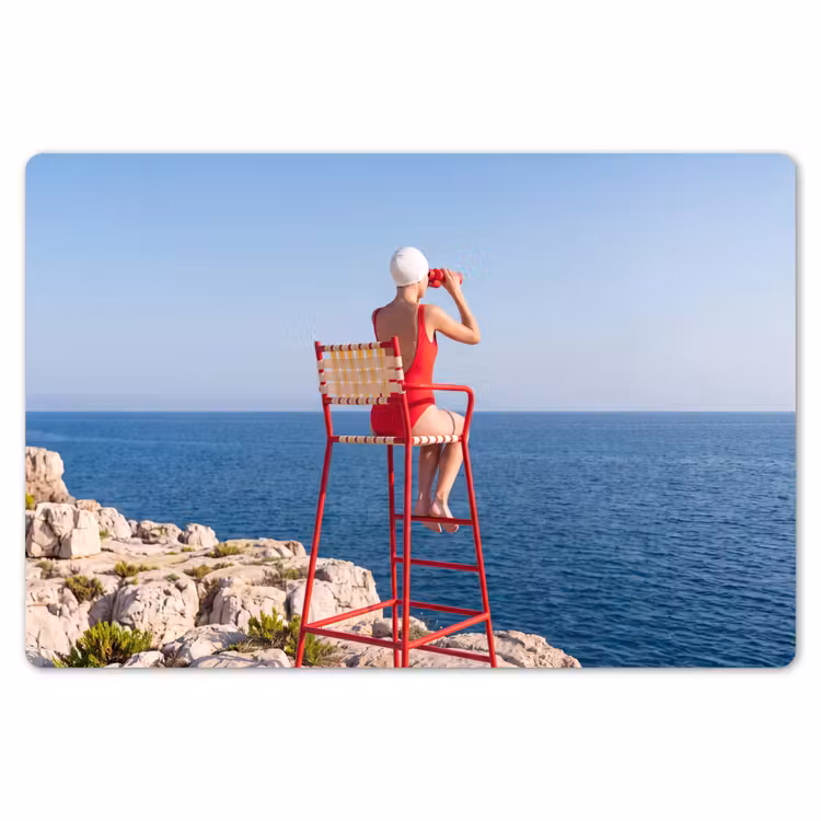 Vrouw - Zee - Kust - Verrekijker - Rood Placemat vinyl groot -zzsfeer1_Kitchenyeah-website