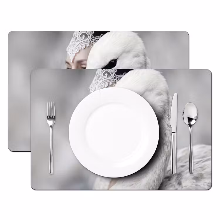 Vrouw - Zwaan - Wit Placemat vinyl groot -zzsfeer2_Kitchenyeah-website