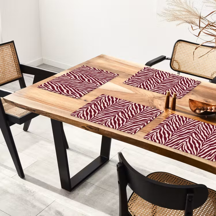 Zebra - Motief - Bordeaux - Rood Placemat vinyl groot 368 -zzsfeer4_Kitchenyeah-website