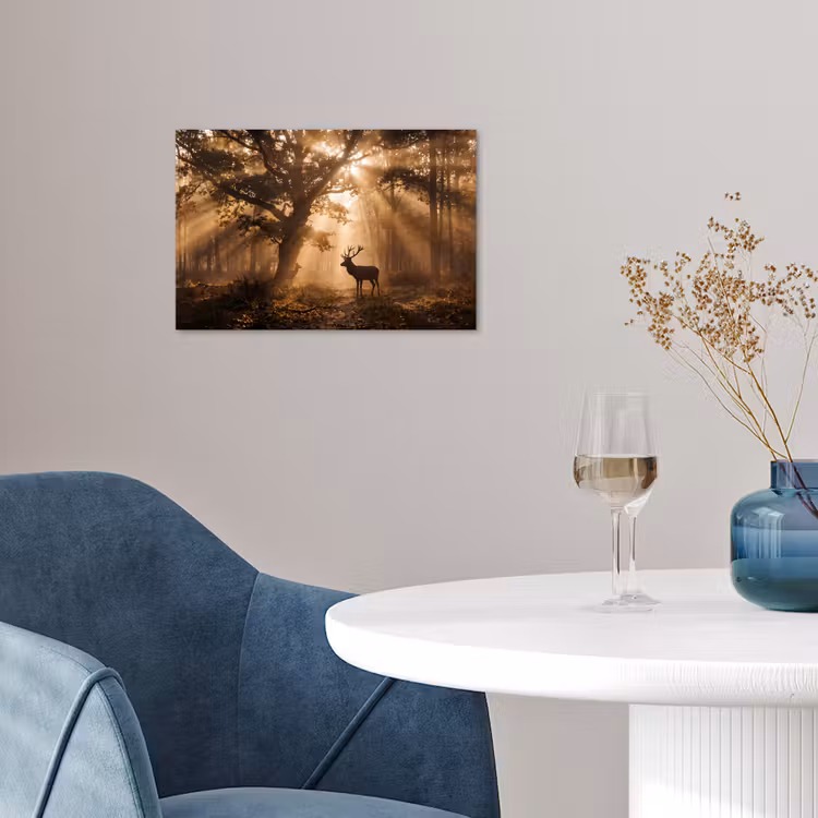 Hert - Bos - Mistig - Natuur - Goud poster papier klein -sfeer3