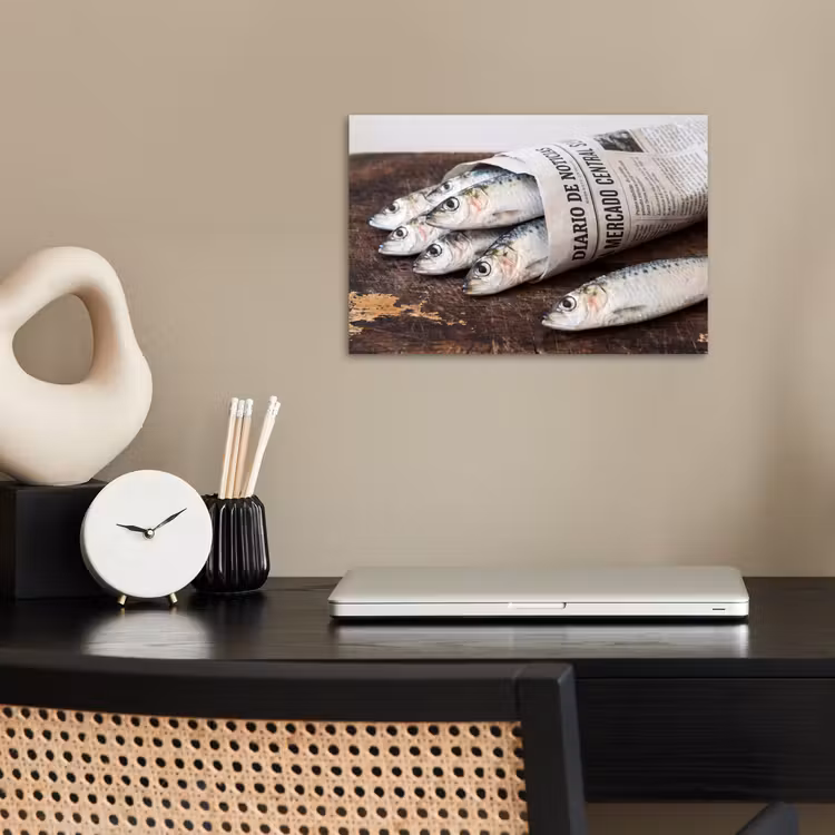 Poster - Little Sardine - newspaper - cutting board - Sardientje - krant - snijplank poster papier klein