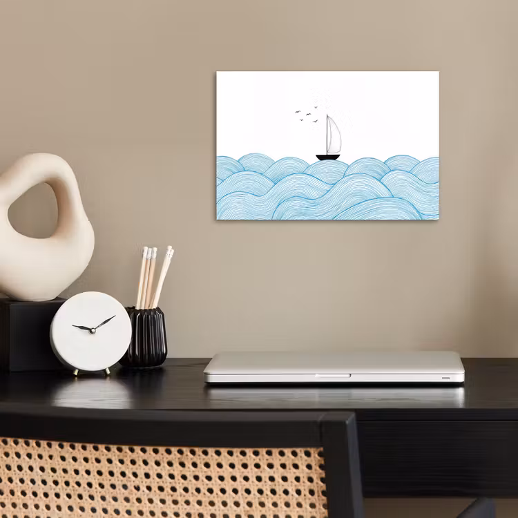 Zeilboot - Golven - Zee - Illustratie - Blauw poster papier klein -sfeer1