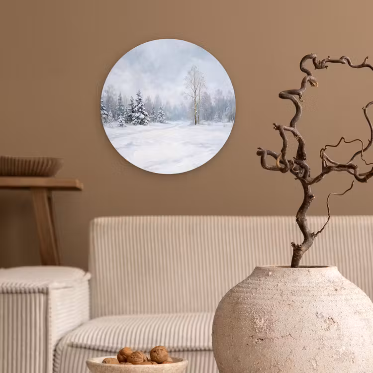Bospad - Dennen - Sneeuw - Winter - Rustgevend Wandcirkel kunststof plaat 5mm dik klein -sfeer1