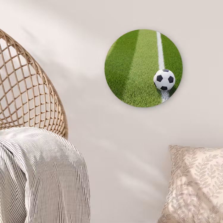 Voetbal - Grasveld - Sport - Groen Wandcirkel kunststof plaat 5mm dik klein -sfeer5