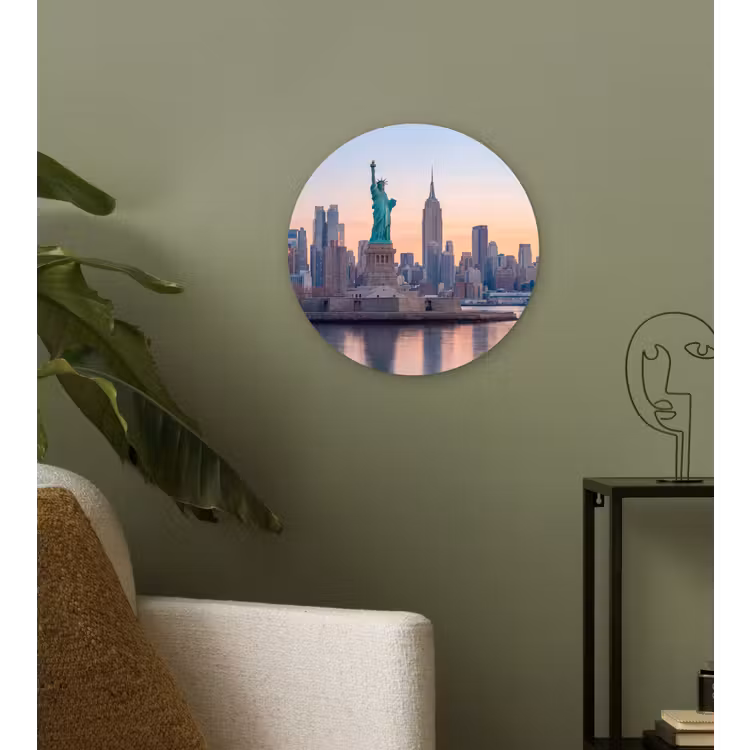 Vrijheidsbeeld - New York - Zonsopgang - Stad - Architectuur Wandcirkel kunststof plaat 5mm dik klein -sfeer3
