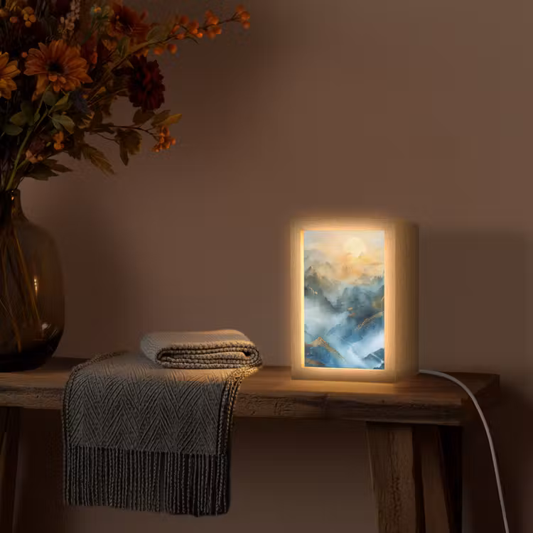 Abstract - Landschap - Bergen - Blauw - Modern Light Box met kabel (Tafellamp) klein -sfeer4