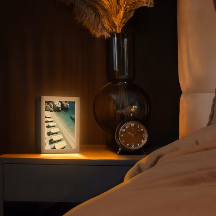 Strandbedden - Zee - Stenen - Baai Light Box met kabel (Tafellamp) klein -sfeer1