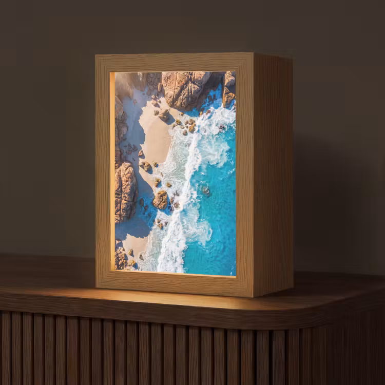 Strand - Zee - Rotsen - Natuur - Blauw Light Box met kabel (Tafellamp) klein -z3d_website