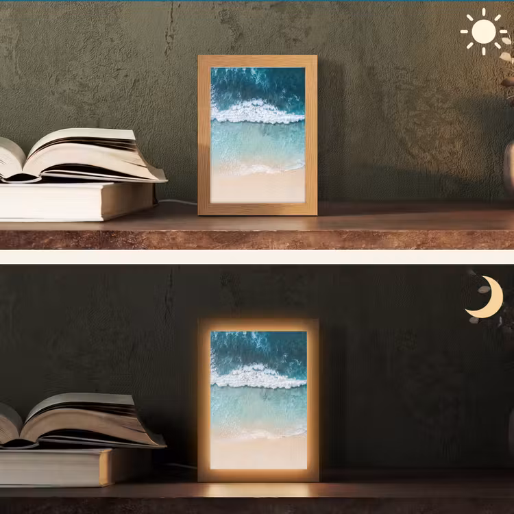 Strand - Zee - Golven - Natuur - Blauw Light Box met kabel (Tafellamp) klein -sfeer3