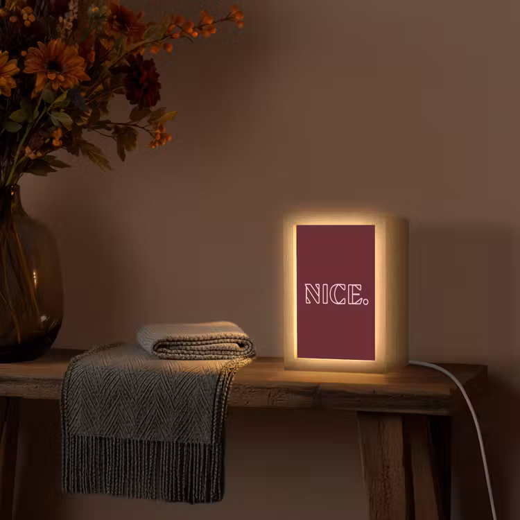 Bordeaux - Nice - minimalistisch Light Box met kabel (Tafellamp) klein -sfeer4