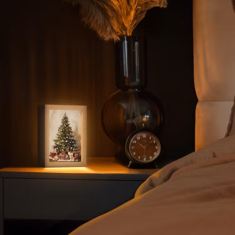 Kerstboom - Versierd - Kleurrijk Light Box met kabel (Tafellamp) klein -sfeer1