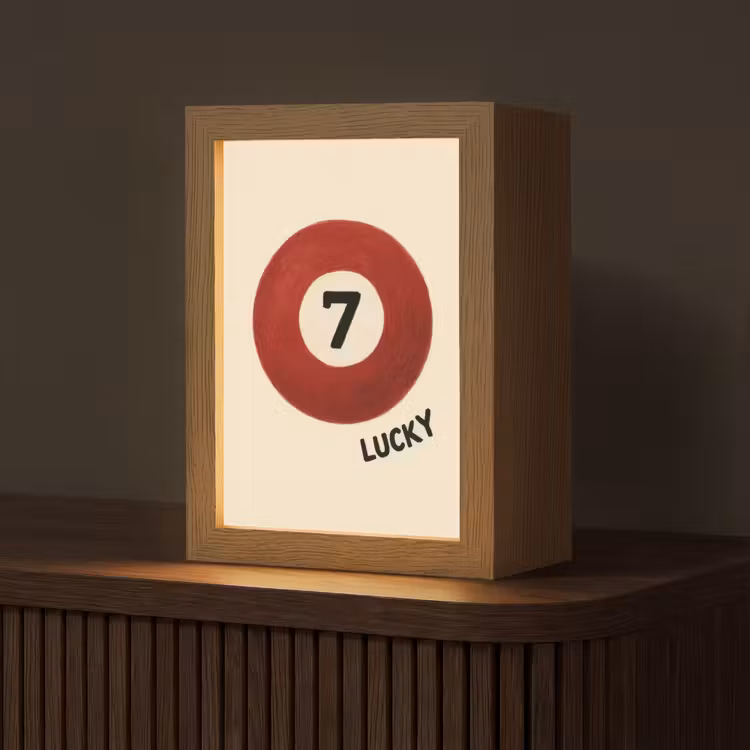 Cirkel - Zeven - Lucky - Rood Light Box met kabel (Tafellamp) klein -z3d_website