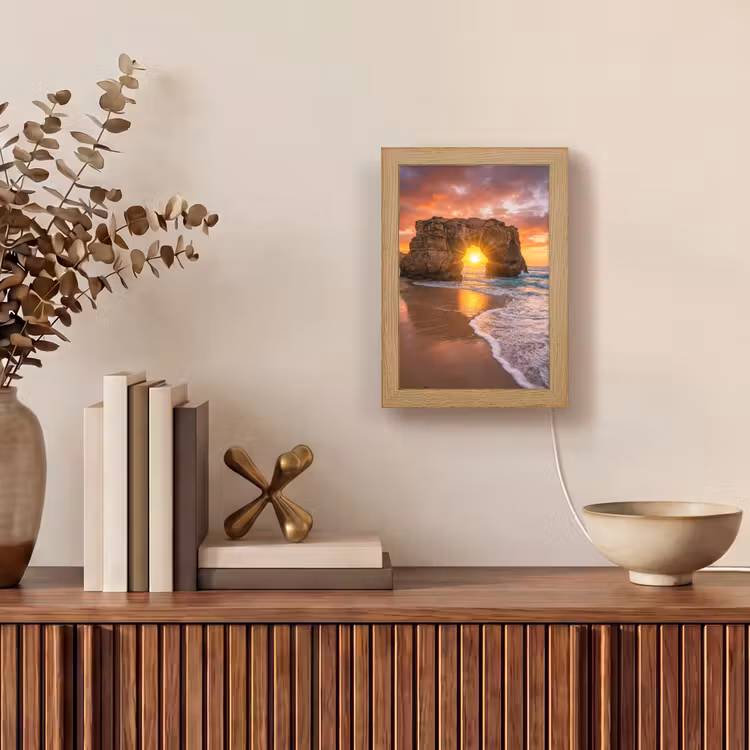 Kust - Rots - Zonsondergang - Zee - Natuur Light Box met kabel (Tafellamp) klein -sfeer2