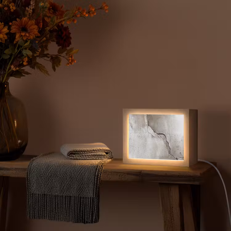 Beton - Industrieel - Grijs Light Box met kabel (Tafellamp) klein -sfeer4