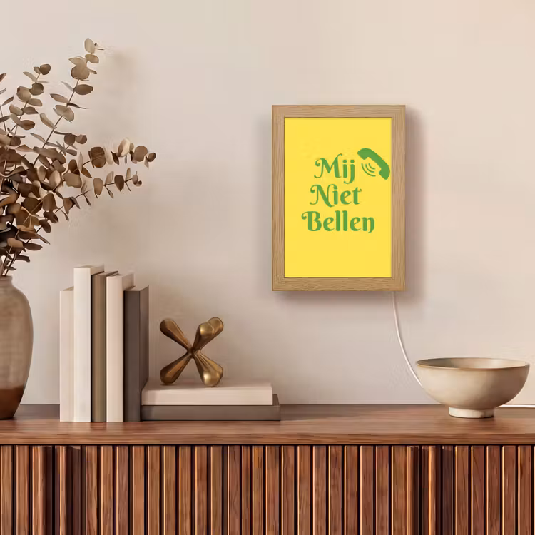 Mij niet bellen - Telefoon - Geel Light Box met kabel (Tafellamp) klein -sfeer2