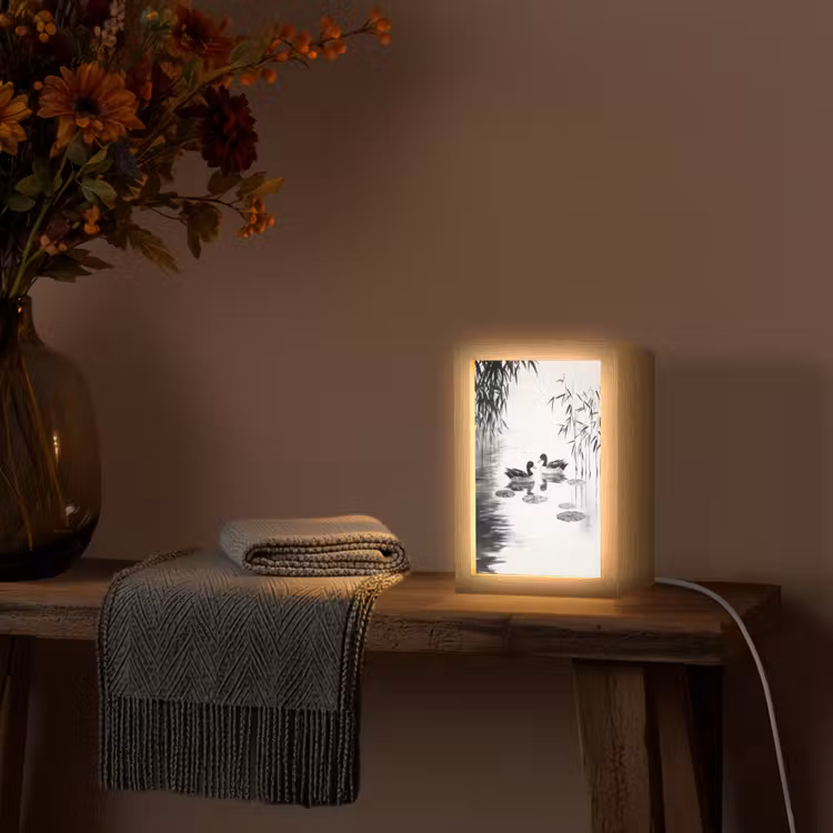 Eenden - Waterlelies - Riet - Zwart Light Box met kabel (Tafellamp) klein -sfeer4