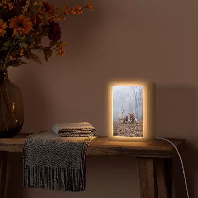 Boerderijdieren - Groep - Mist - Natuur - Rustiek Light Box met kabel (Tafellamp) klein -sfeer4